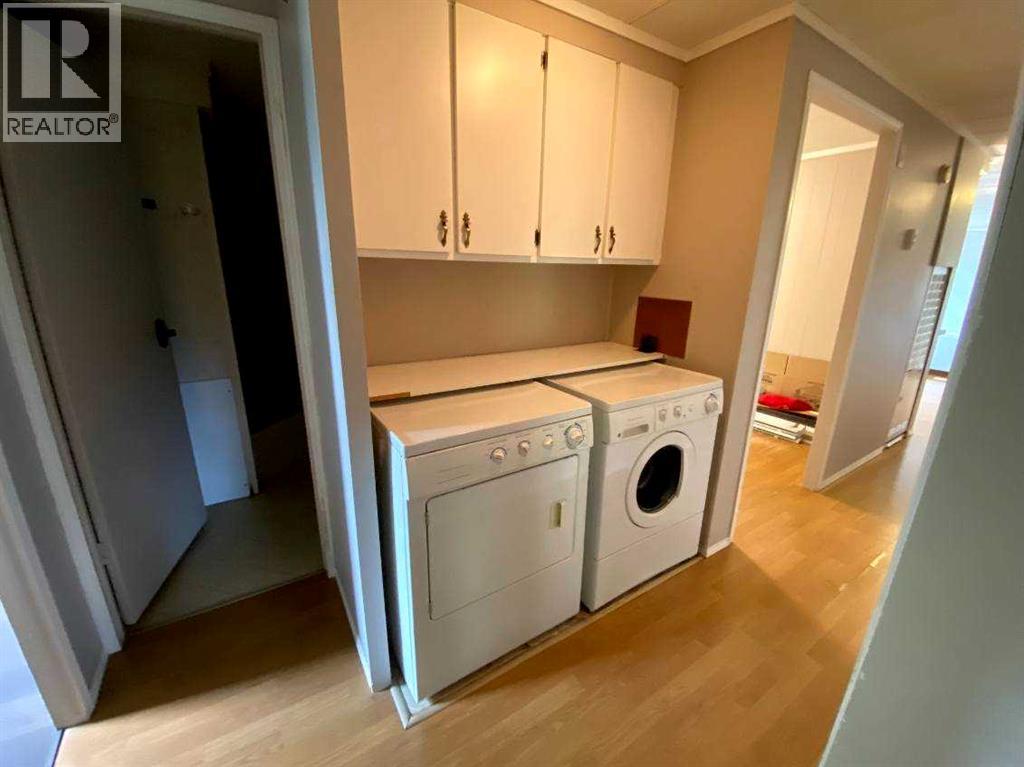 299 3rd Street Se Property Photo 12