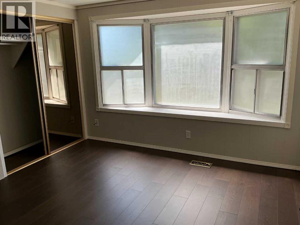 299 3rd Street Se Property Photo 13