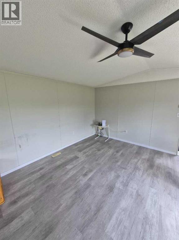 734045 Range Road 112 Property Photo 6