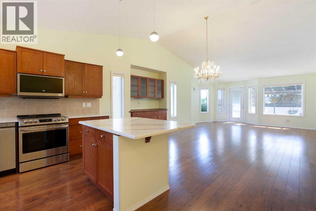 612 Riverside Boulevard Nw Property Photo 3