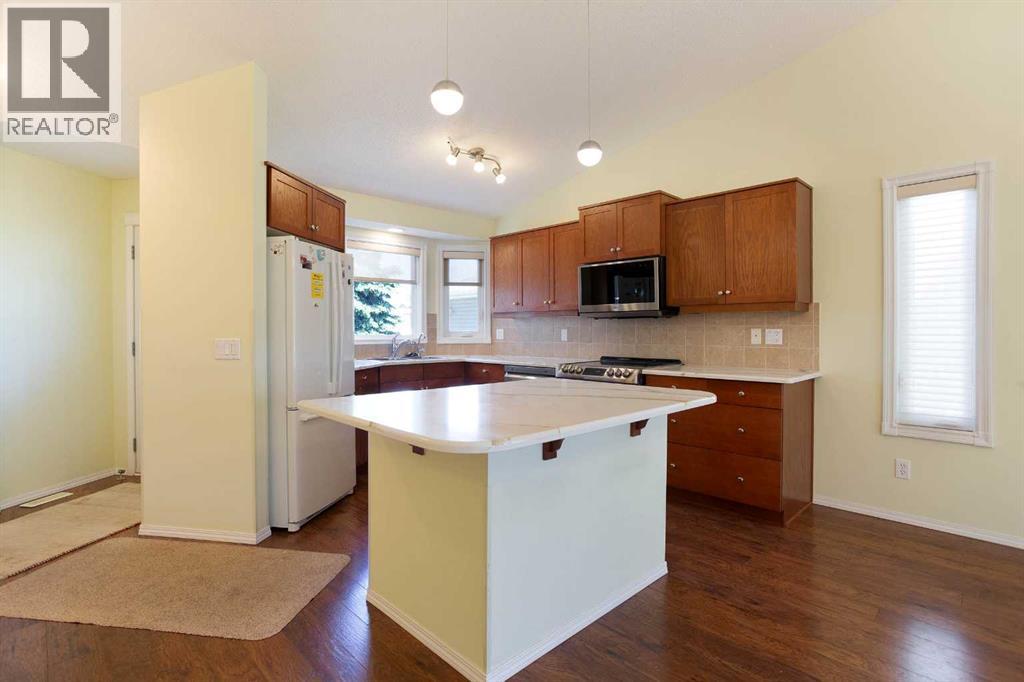 612 Riverside Boulevard Nw Property Photo 4
