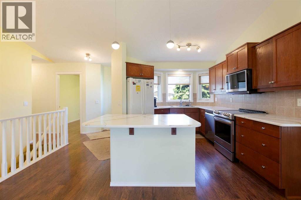 612 Riverside Boulevard Nw Property Photo 5