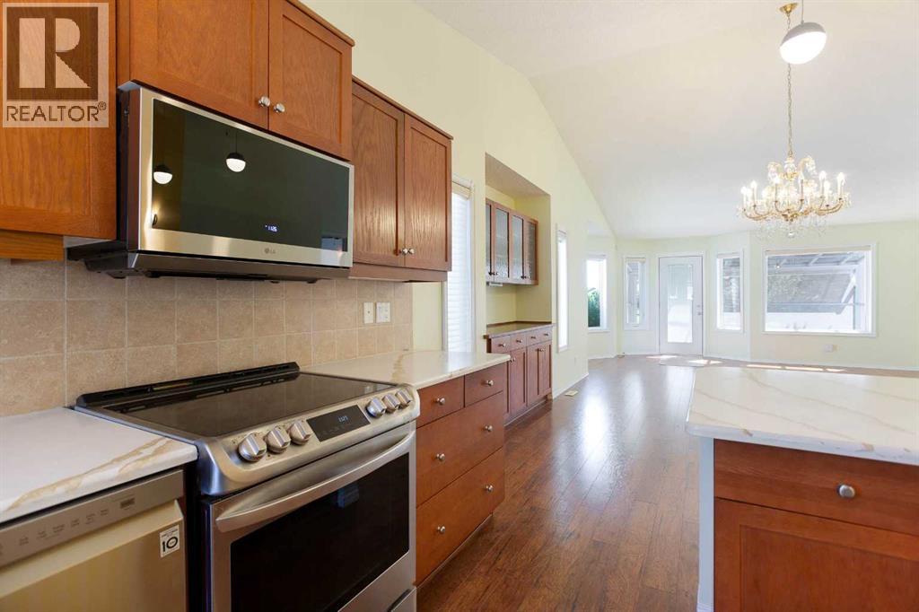 612 Riverside Boulevard Nw Property Photo 9