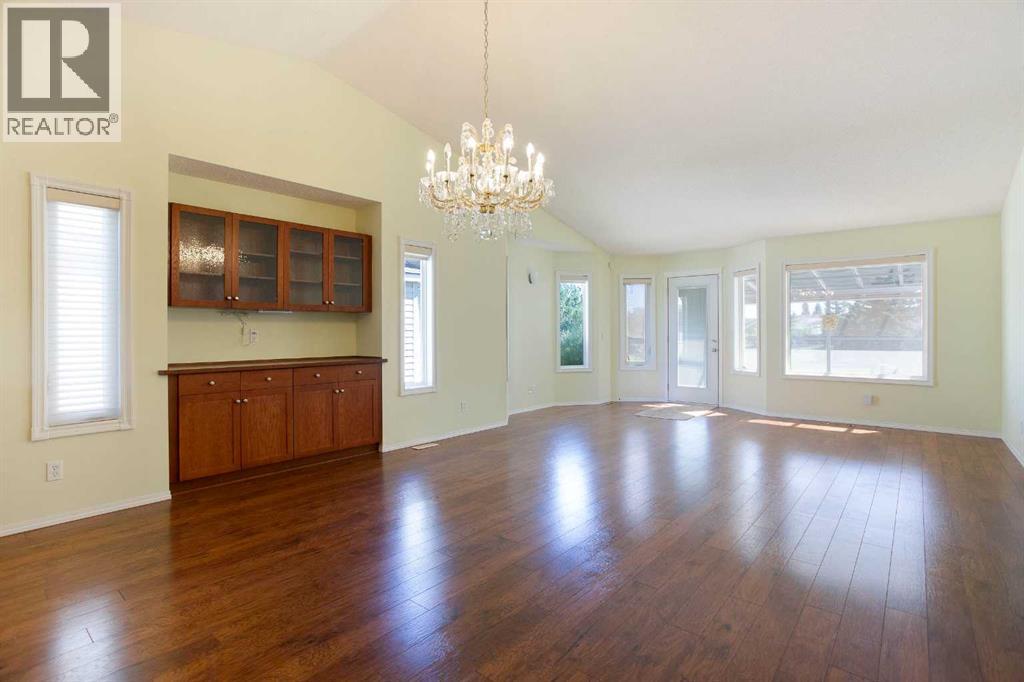612 Riverside Boulevard Nw Property Photo 10