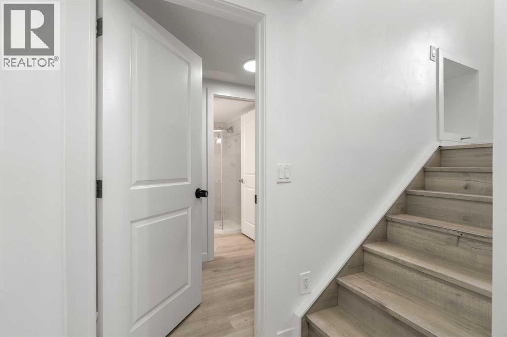424 Penbrooke Crescent Se Property Photo 27