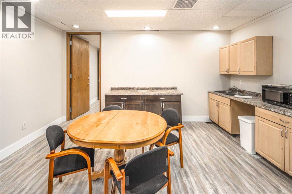 625 14 Street Nw Property Photo 17