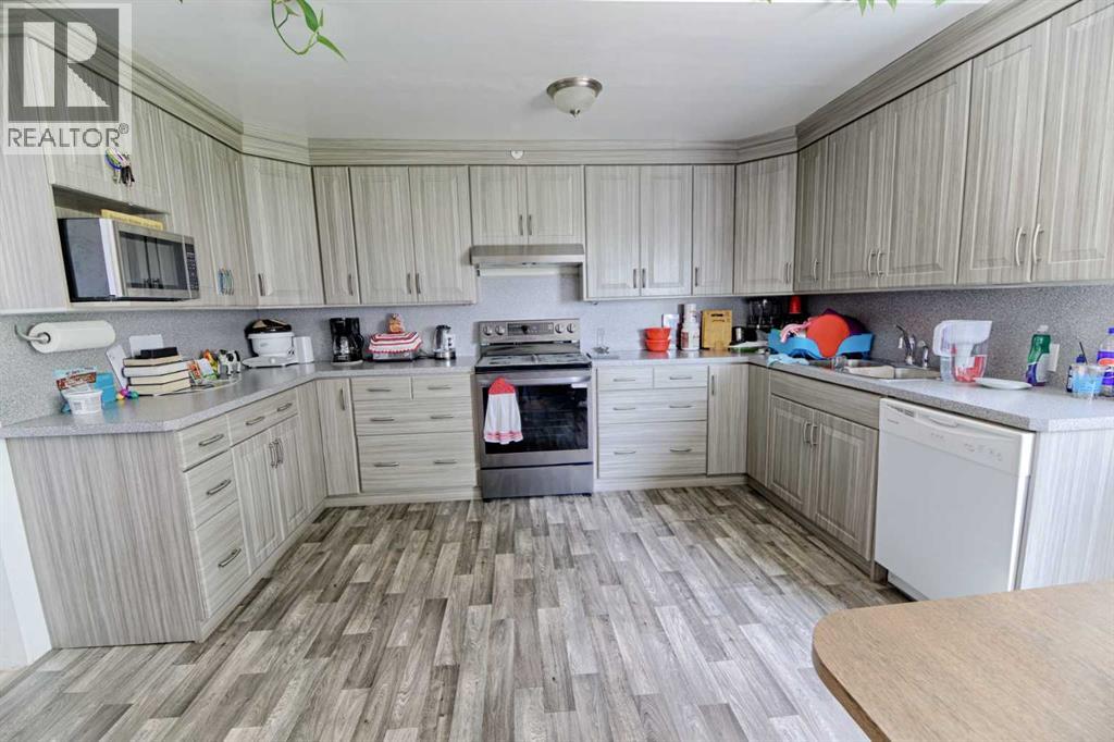 104 Retzke Street Property Photo 8