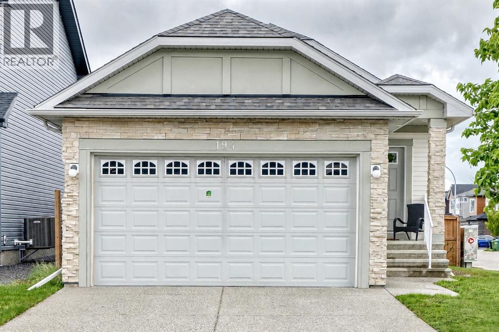 194 Walgrove Terrace Se Property Photo 1