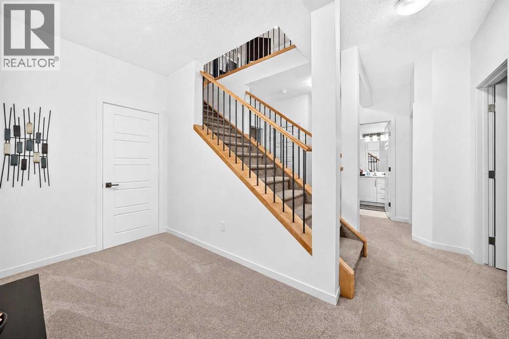 194 Walgrove Terrace Se Property Photo 16