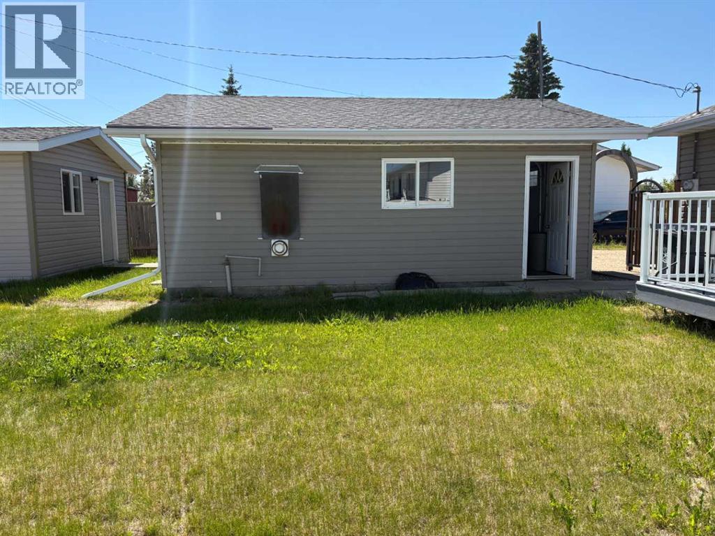 4519 47 Street Property Photo 18