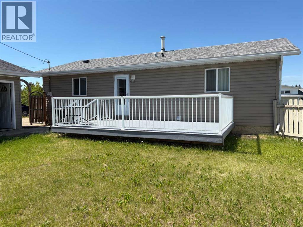4519 47 Street Property Photo 19