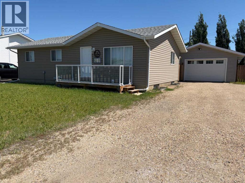 4519 47 Street Property Photo 20