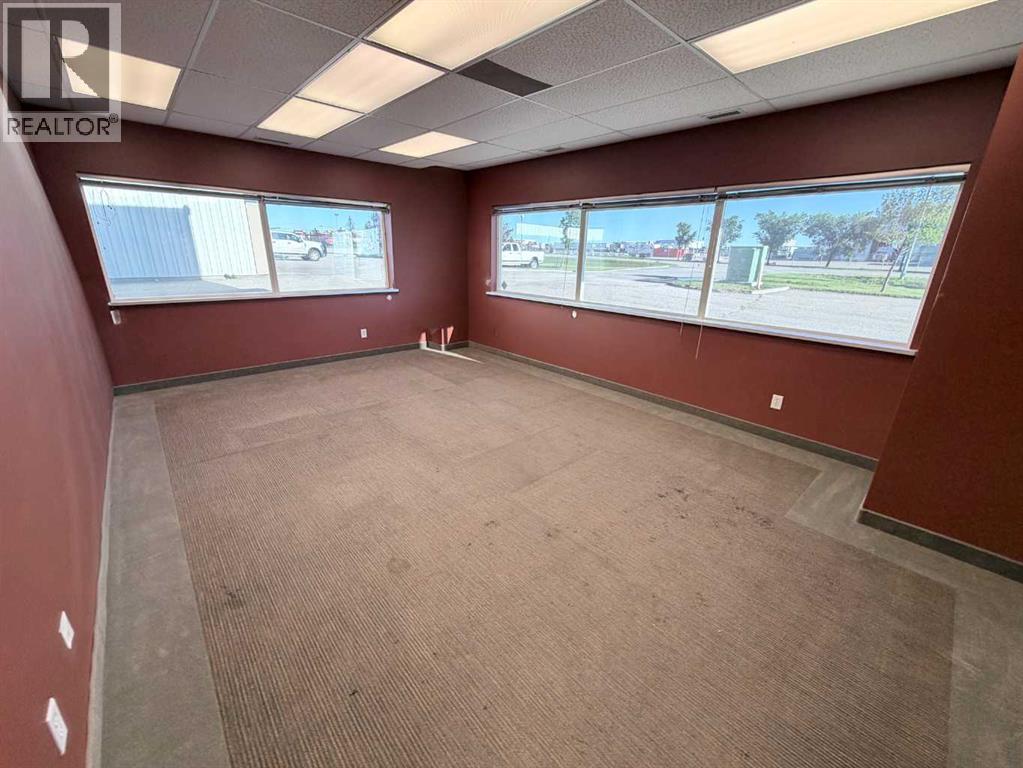 10211 88 Avenue Property Photo 29