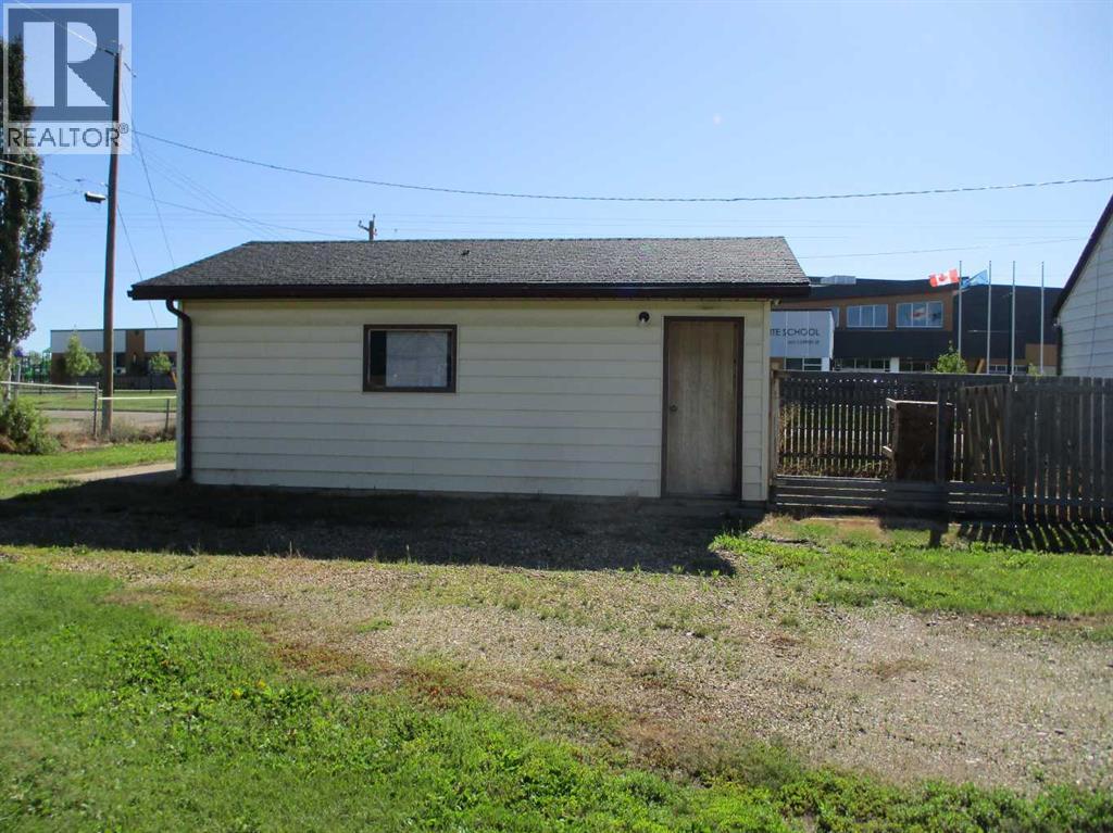 322 7th Avenue Se Property Photo 15