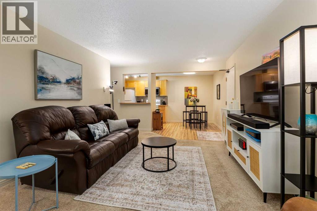 13045 6 Street Southwest Property Photo 5
