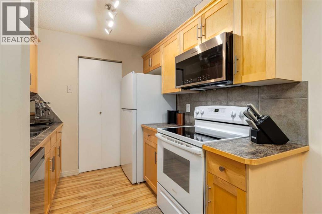 13045 6 Street Southwest Property Photo 12