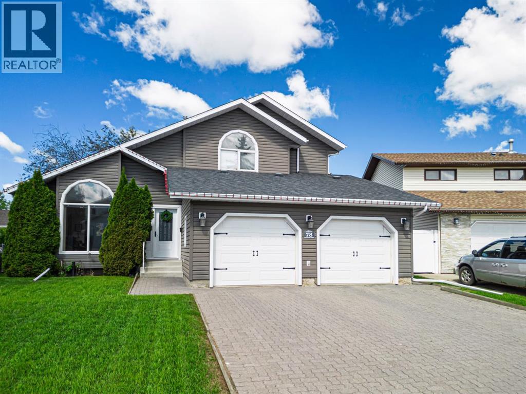 78 Dunning Crescent Property Photo 2