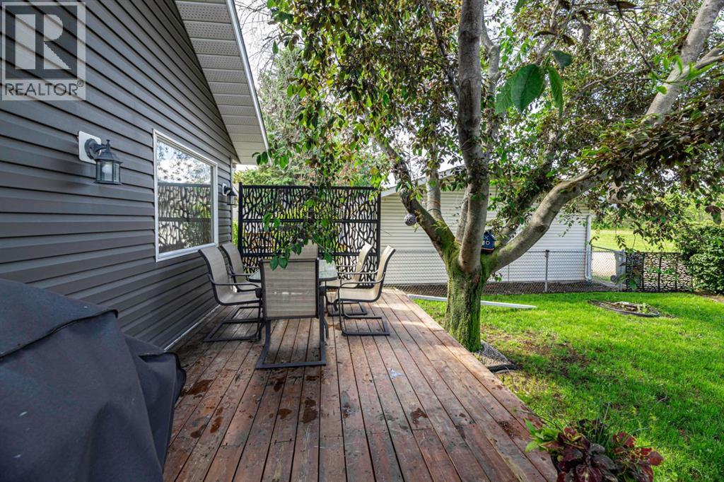 78 Dunning Crescent Property Photo 12
