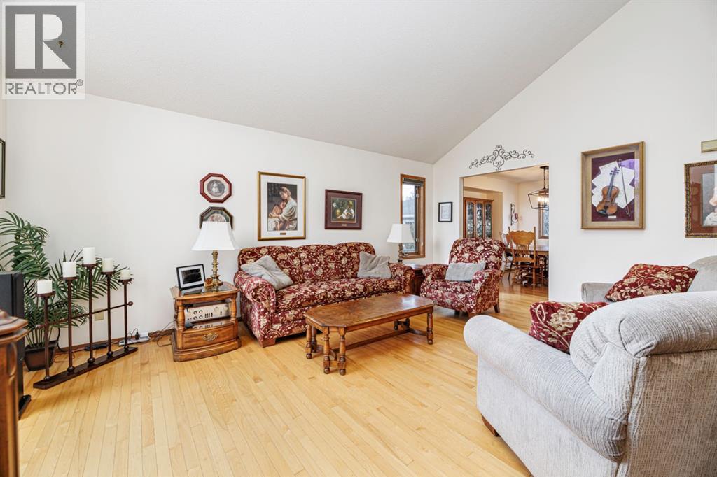 78 Dunning Crescent Property Photo 14