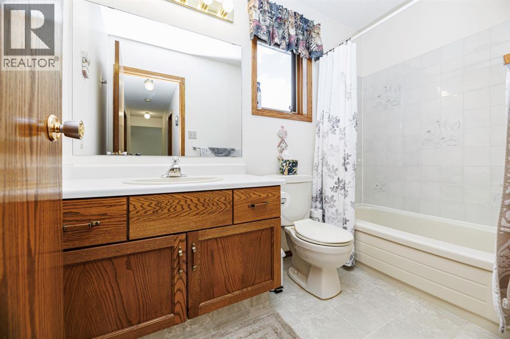 78 Dunning Crescent Property Photo 33