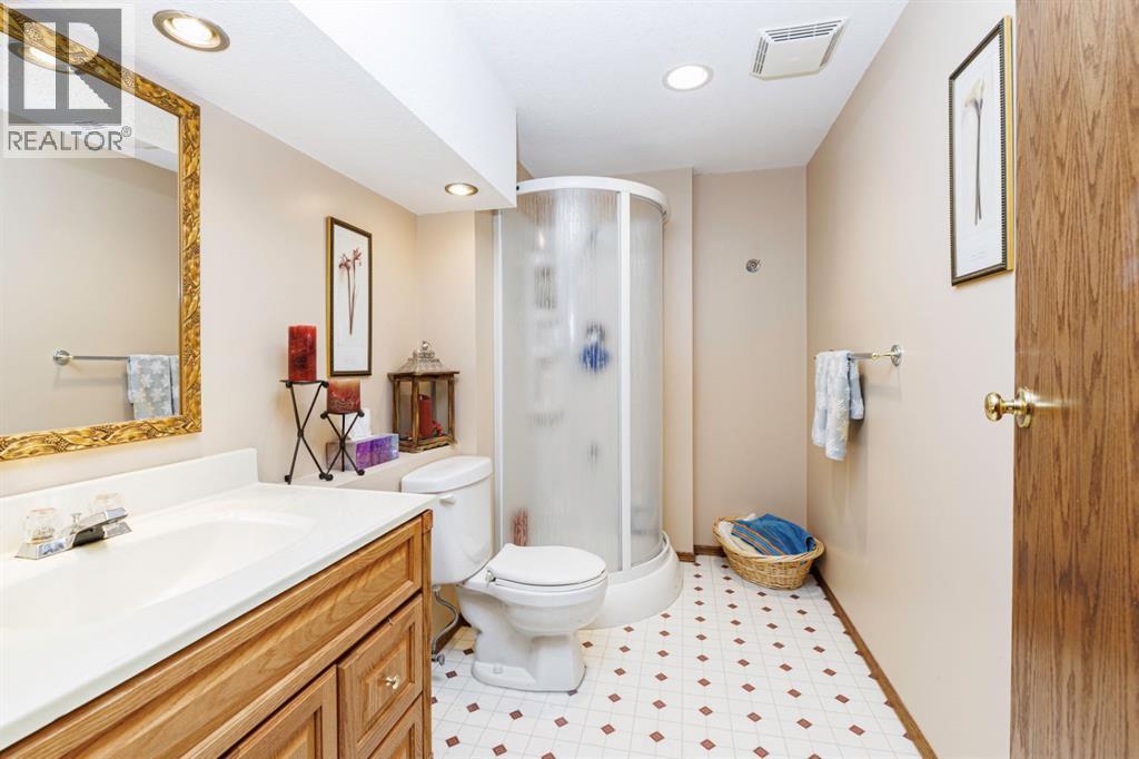 78 Dunning Crescent Property Photo 39