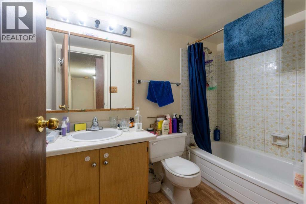 11620 Elbow Drive Southwest Property Photo 14