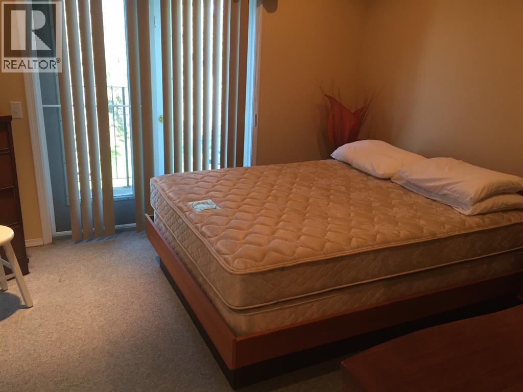 107 Crescent Drive Property Photo 16
