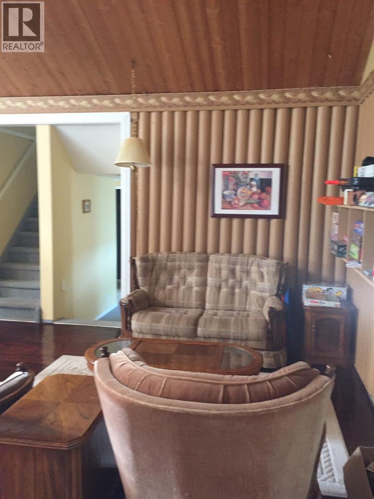 107 Crescent Drive Property Photo 42