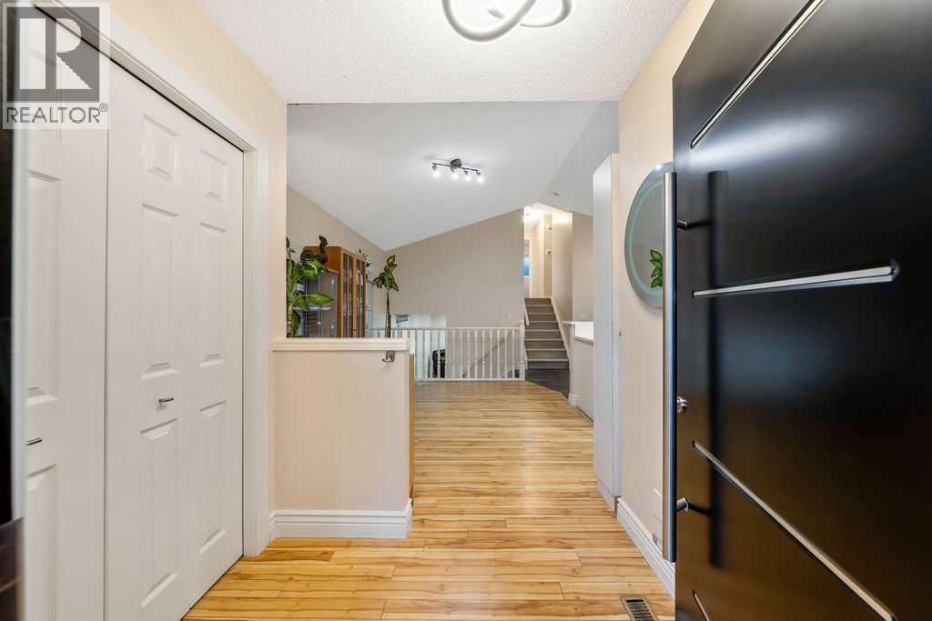 2016 Country Hills Circle Nw Property Photo 6