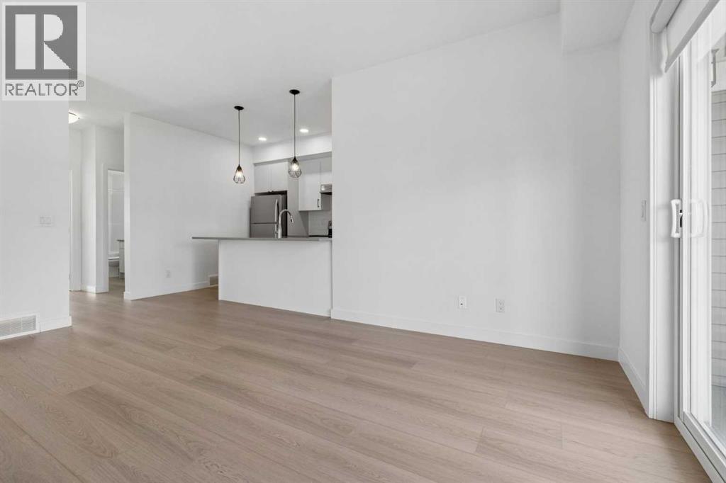 24 Rivercrest Drive Property Photo 8