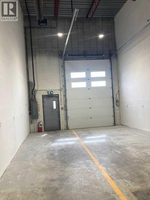 8039805 105 Street Property Photo 4
