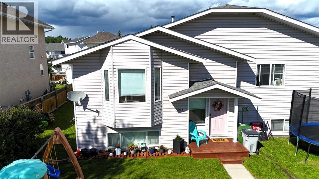 5804 12 Ave Property Photo 1