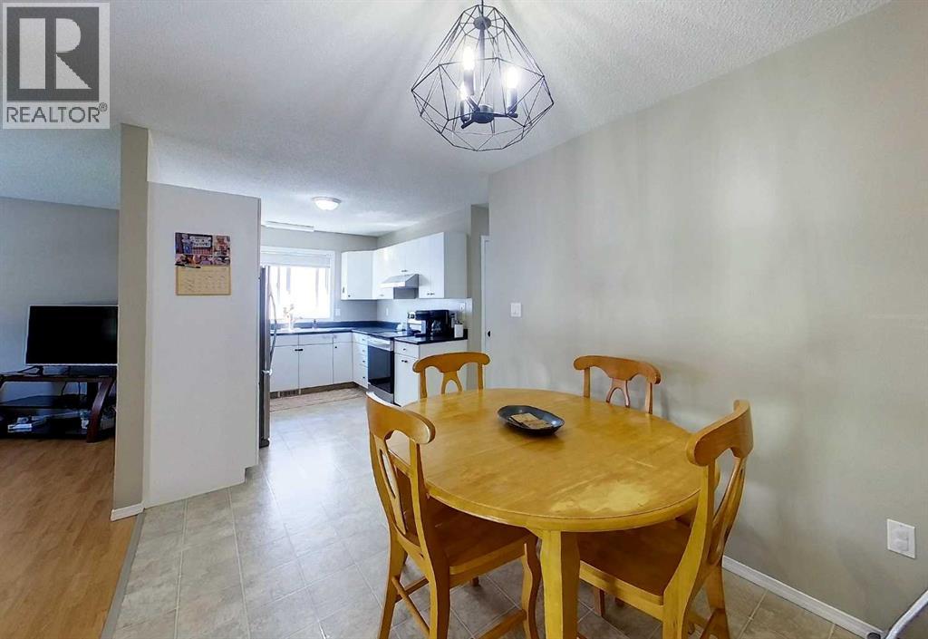 5804 12 Ave Property Photo 9