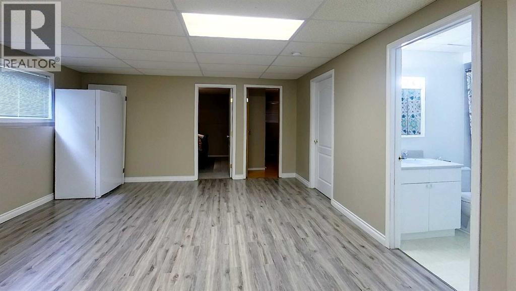 5804 12 Ave Property Photo 26