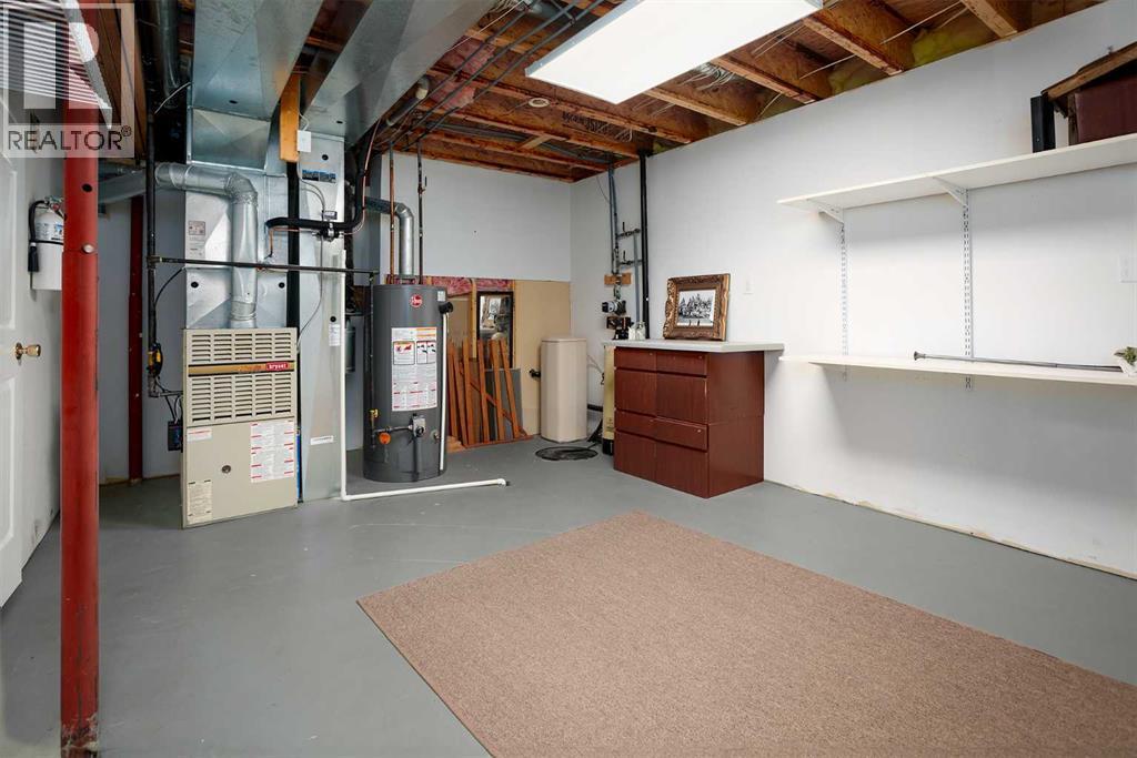 5212 43 Avenue Property Photo 24