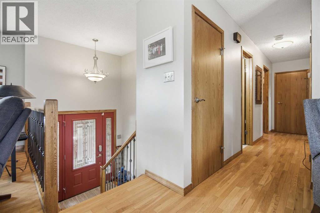 92 Mccullough Crescent Property Photo 18