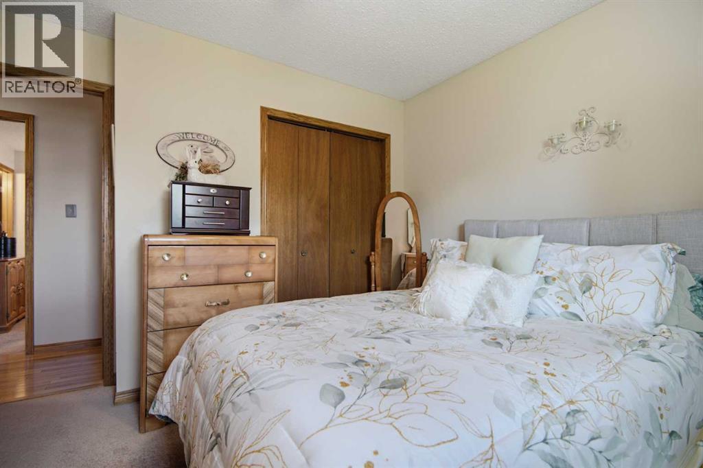 92 Mccullough Crescent Property Photo 25