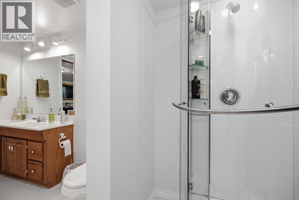 92 Mccullough Crescent Property Photo 38