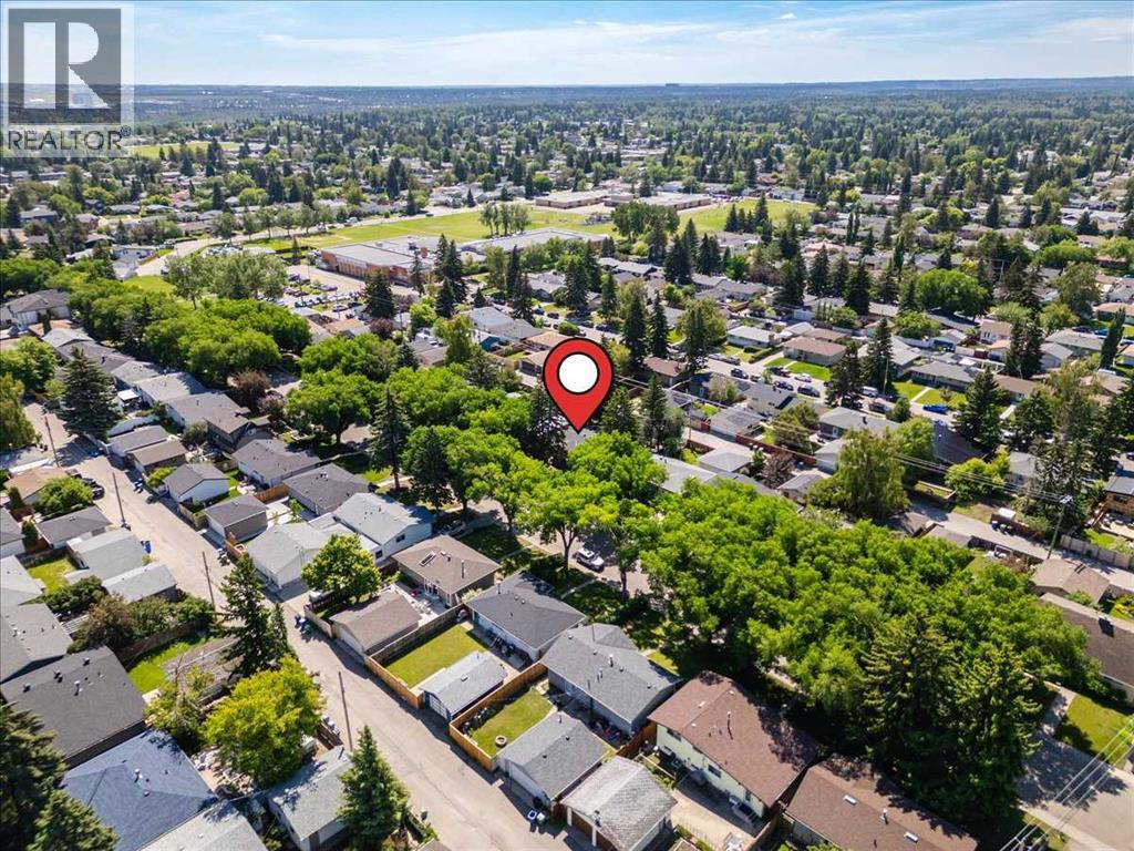 90 Armstrong Crescent Se Property Photo 49