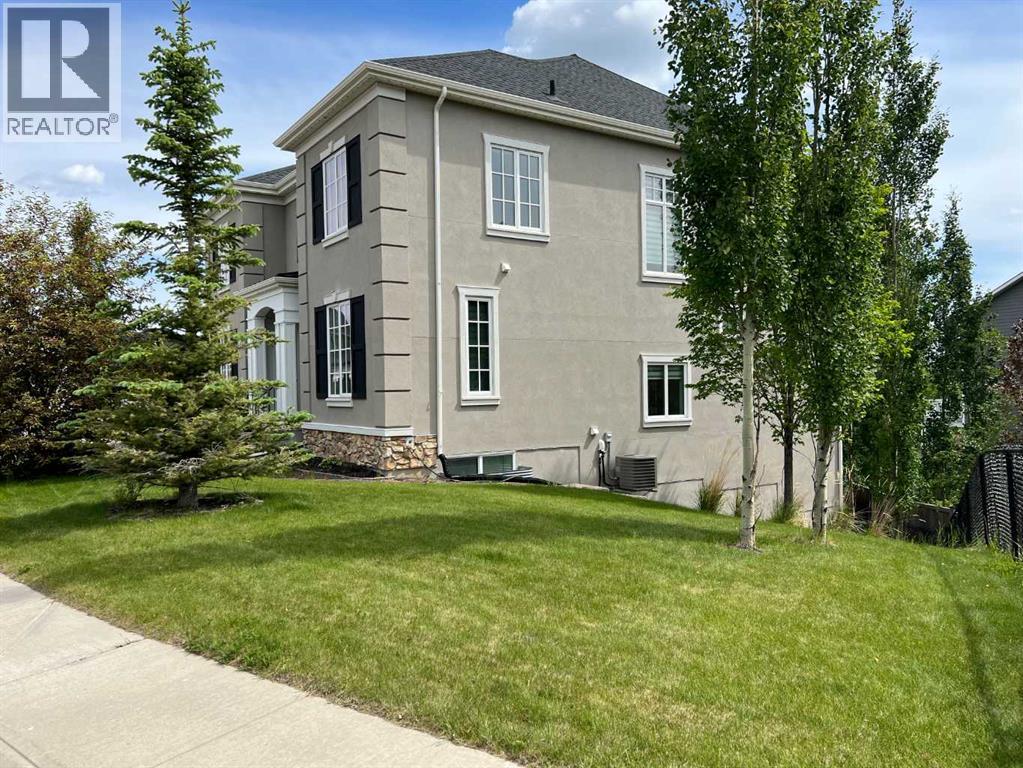 45 Rockcliff Heights Nw Property Photo 5