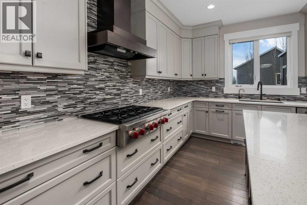 45 Rockcliff Heights Nw Property Photo 17