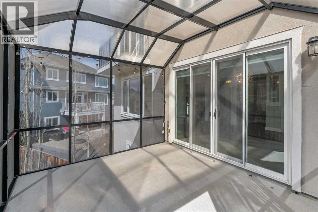 45 Rockcliff Heights Nw Property Photo 42
