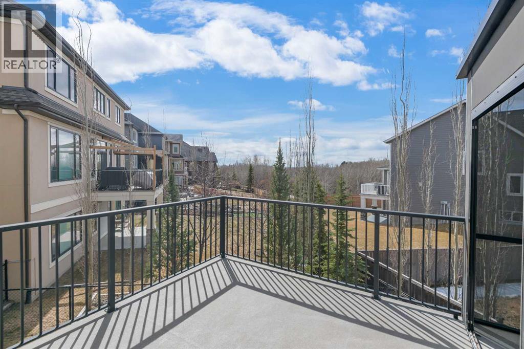 45 Rockcliff Heights Nw Property Photo 44