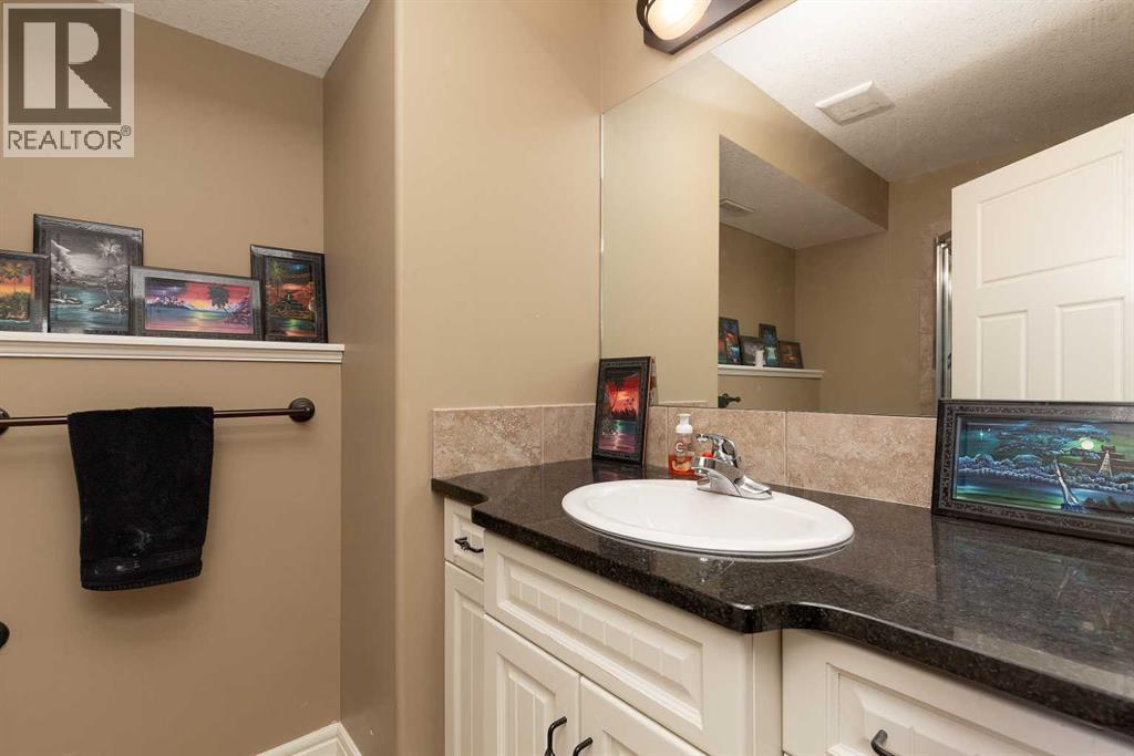 879 Mt Sundance Manor W Property Photo 21