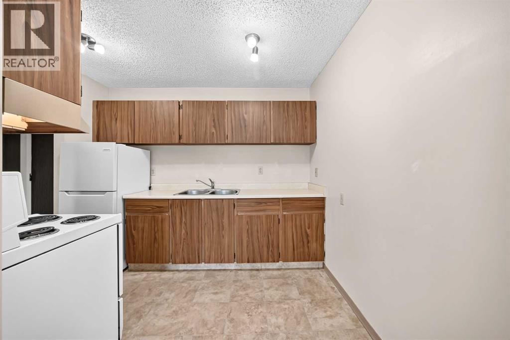 1829 11 Avenue Southwest Property Photo 6