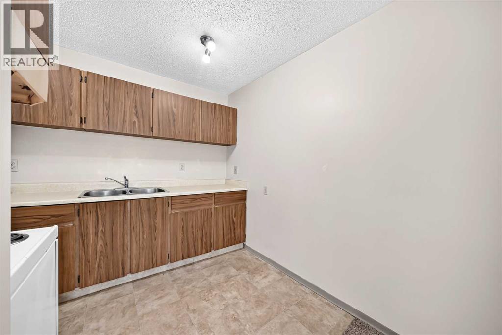 1829 11 Avenue Southwest Property Photo 7
