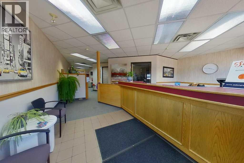 562 2 Street Se Property Photo 2