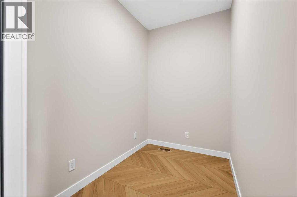 3130 Chinook Winds Drive Sw Property Photo 26