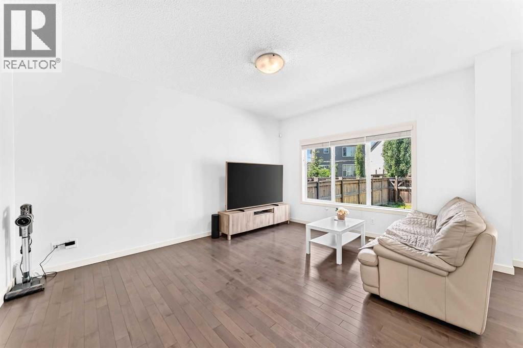 337 Auburn Meadows Boulevard Se Property Photo 9