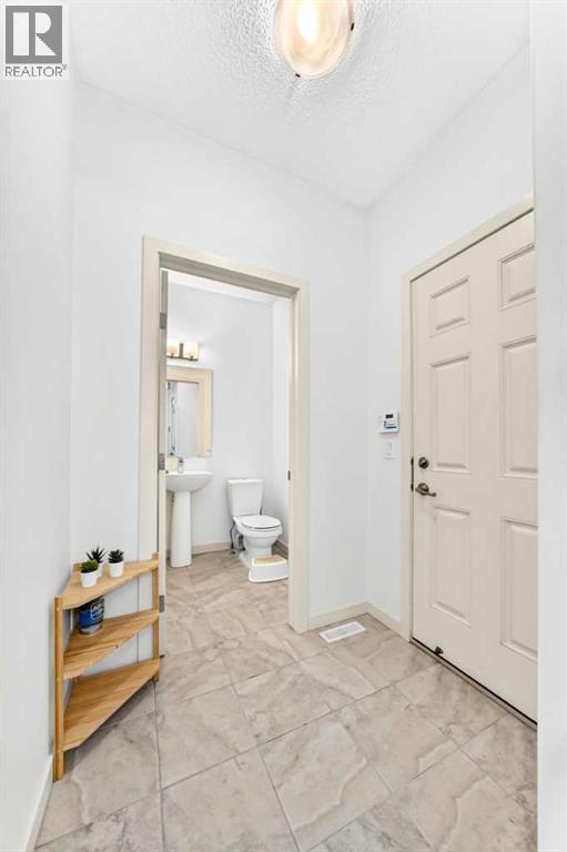 337 Auburn Meadows Boulevard Se Property Photo 13